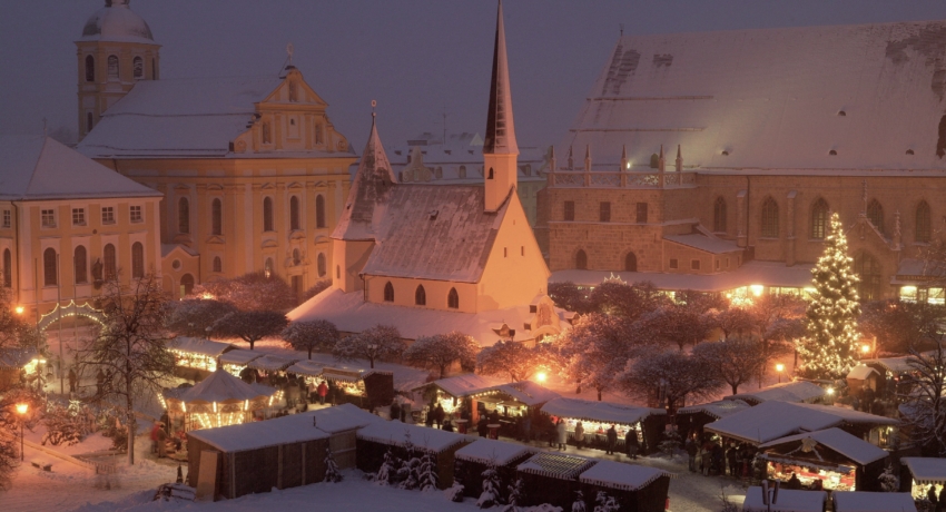 Christkindlmarkt Altötting Haupt - Weihnachtsmarkt Altötting