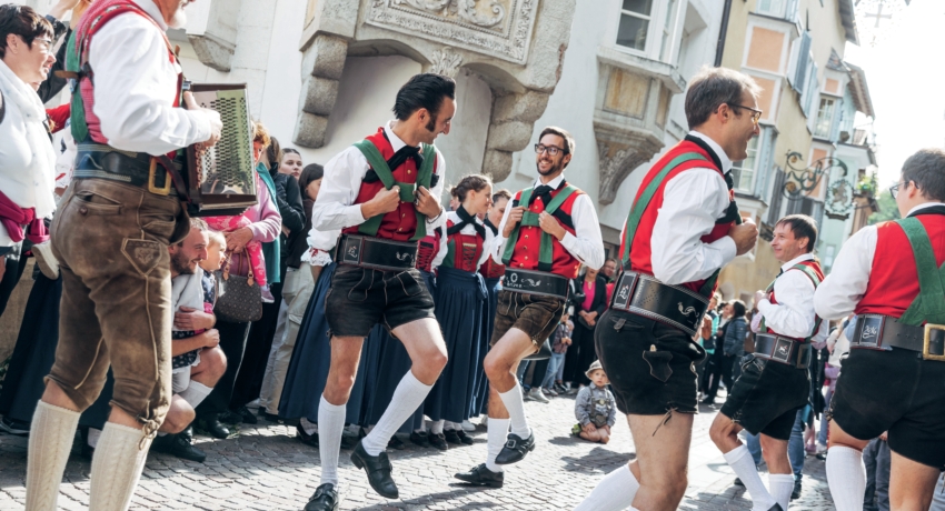 GEFGASS 2_C_Thomas Rötting - Gassl Törggelen Klausen