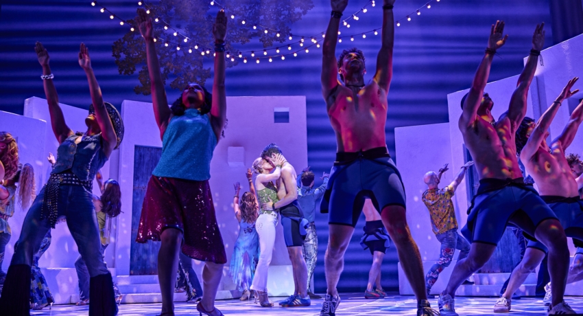 GEFMAMA 7_C_Brinkhoff-Moegenburg - Musical-München-Mamma Mia