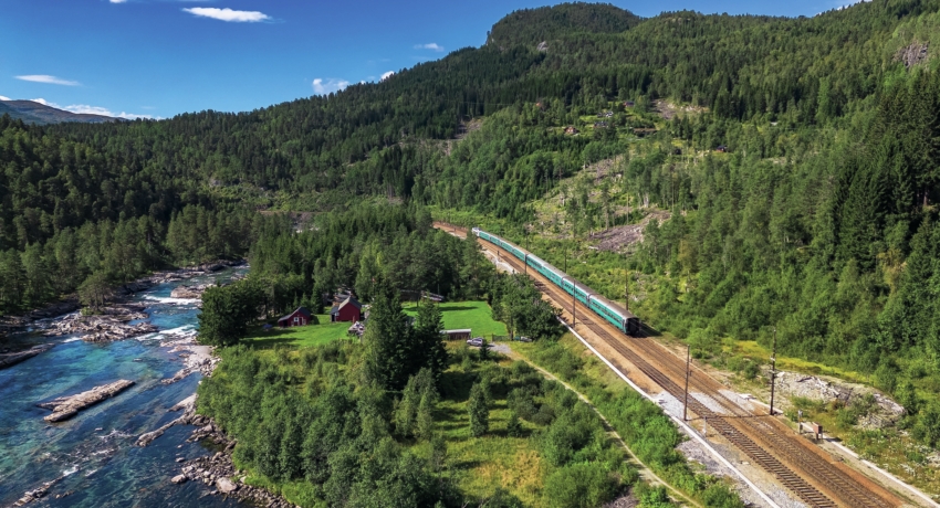 GRUNORB 1_C_shutterstock - Norwegens Fjorde mit Bergenbahn
