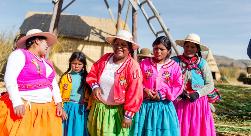 GRUPERU 4_C_ persnickety-prints- - Peru