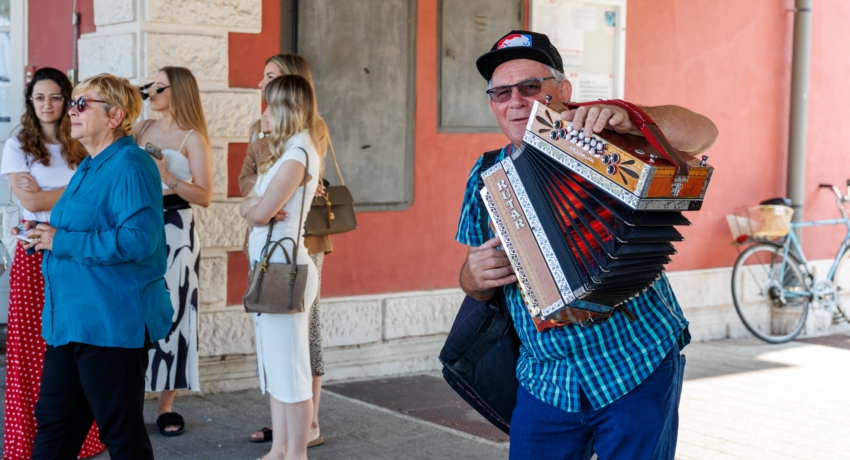 GRUZUGI 4 Weinzug_C_Via Mea Travel - Erlebnisreise 