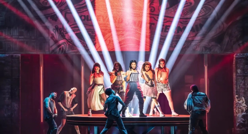 GZFJULI 2_C_Johan_Persson_Stage_Entertainment - & Julia in Stuttgart